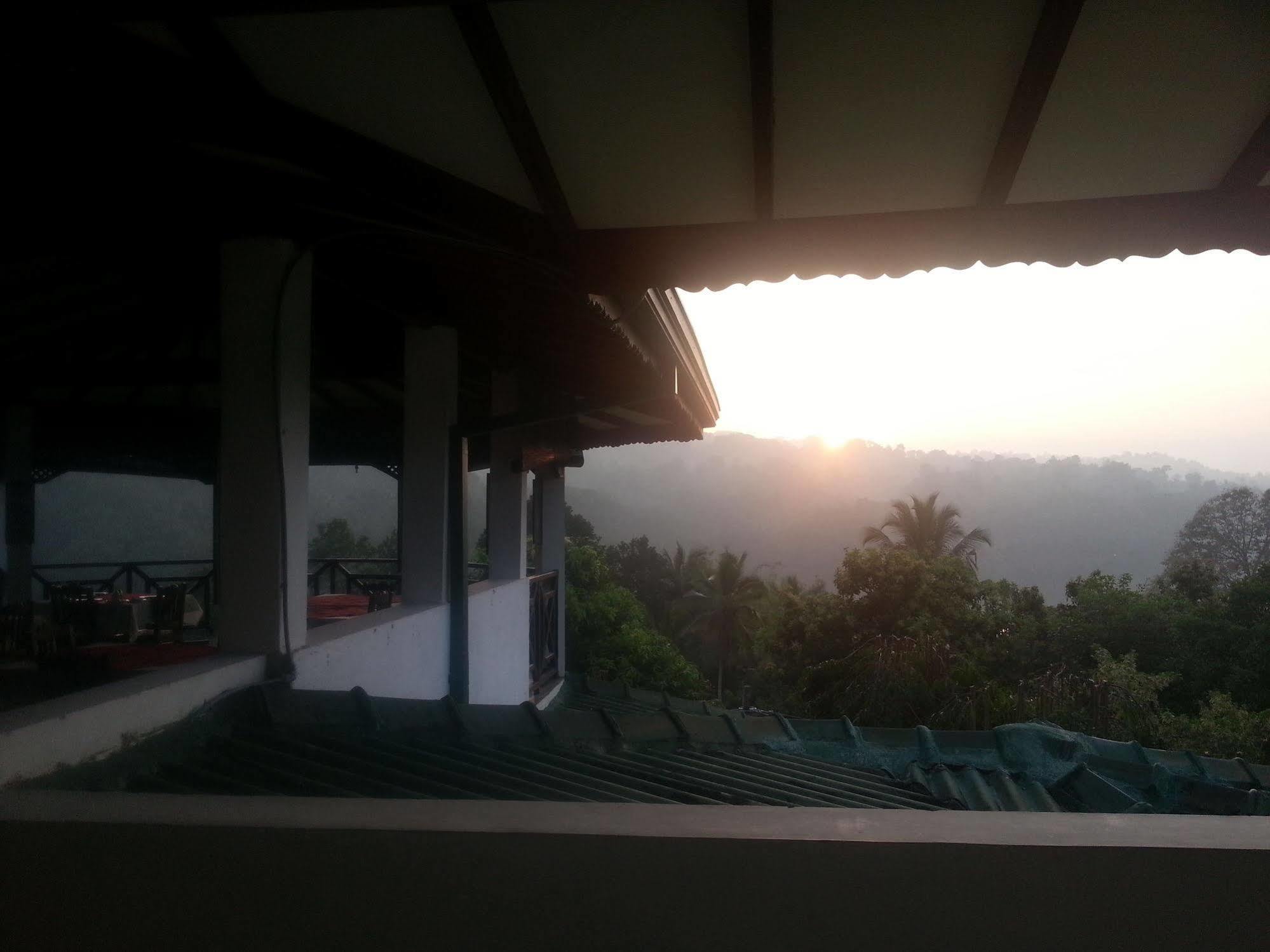 Kandy Holiday Home Ngoại thất bức ảnh
