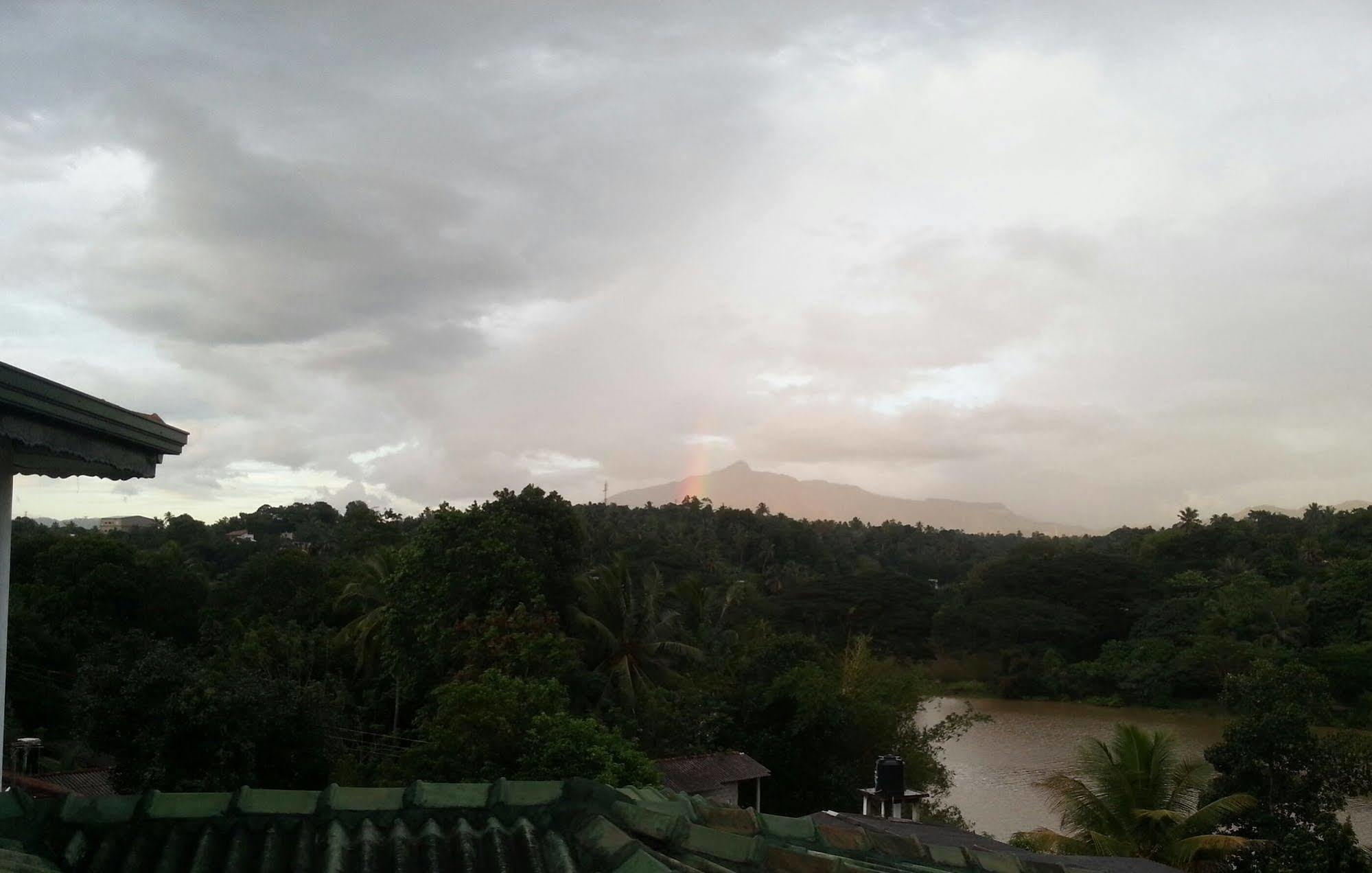 Kandy Holiday Home Ngoại thất bức ảnh